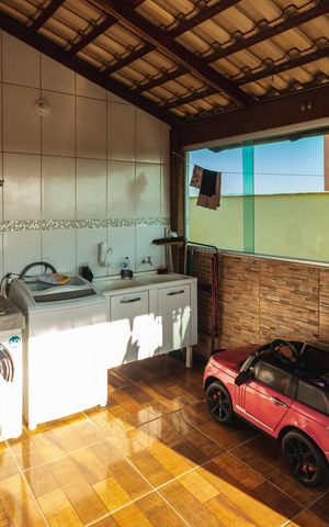 Apartamento à venda com 114m², 3 quartos e 1 vagaÁrea de Serviço