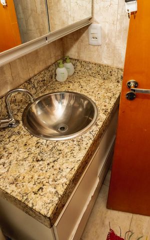 Apartamento à venda com 114m², 3 quartos e 1 vagaBanheiro da Suíte