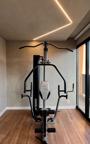 Studio para alugar com 23m², 1 quarto e sem vaga Studio para alugar com 23m², 1 quarto e sem vagaAcademia