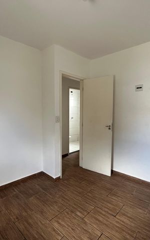 Casa de condomínio para alugar com 80m², 2 quartos e 1 vaga Casa de condomínio para alugar com 80m², 2 quartos e 1 vagaQuarto 1