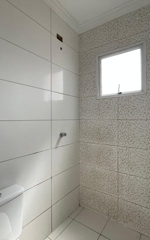 Casa de condomínio para alugar com 80m², 2 quartos e 1 vaga Casa de condomínio para alugar com 80m², 2 quartos e 1 vagaBanheiro