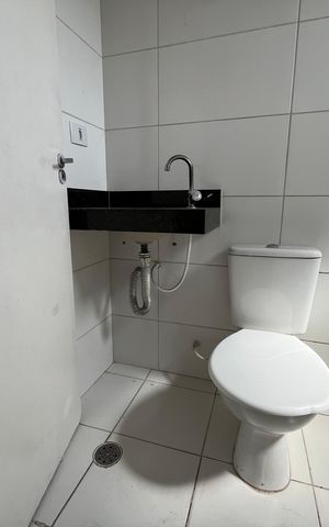 Casa de condomínio para alugar com 80m², 2 quartos e 1 vaga Casa de condomínio para alugar com 80m², 2 quartos e 1 vagaBanheiro