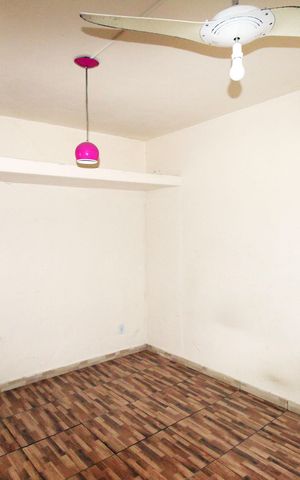 Casa à venda com 100m², 2 quartos e sem vagaQuarto 1