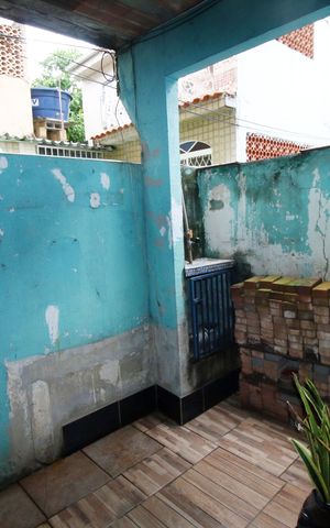 Casa à venda com 100m², 2 quartos e sem vagaVaranda