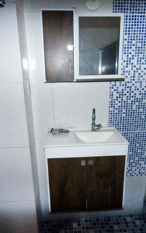 Casa à venda com 100m², 2 quartos e sem vagaBanheiro