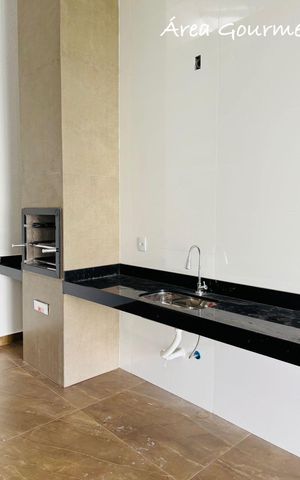 Casa à venda com 170m², 3 quartos e 4 vagas