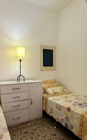 Apartamento à venda com 180m², 4 quartos e 1 vaga Apartamento à venda com 180m², 4 quartos e 1 vagaQuarto de Serviço