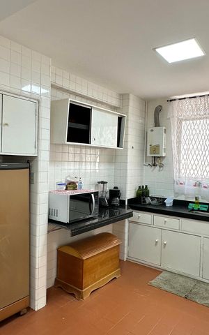 Apartamento à venda com 180m², 4 quartos e 1 vaga Apartamento à venda com 180m², 4 quartos e 1 vagaCozinha