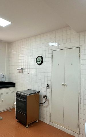 Apartamento à venda com 180m², 4 quartos e 1 vaga Apartamento à venda com 180m², 4 quartos e 1 vagaCozinha