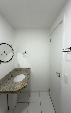 Apartamento à venda com 54m², 2 quartos e 1 vaga Apartamento à venda com 54m², 2 quartos e 1 vagaBanheiro Social