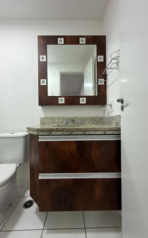 Apartamento à venda com 54m², 2 quartos e 1 vaga Apartamento à venda com 54m², 2 quartos e 1 vagaBanheiro Suíte