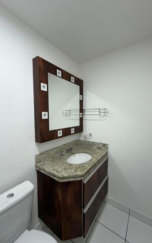 Apartamento à venda com 54m², 2 quartos e 1 vaga Apartamento à venda com 54m², 2 quartos e 1 vagaBanheiro Suíte