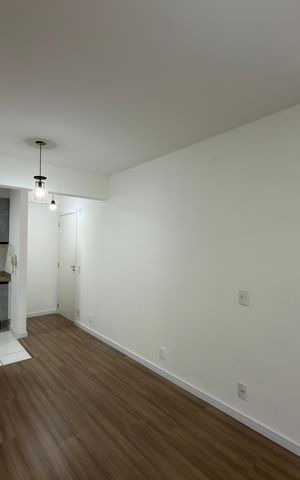 Apartamento à venda com 54m², 2 quartos e 1 vaga Apartamento à venda com 54m², 2 quartos e 1 vagaSala