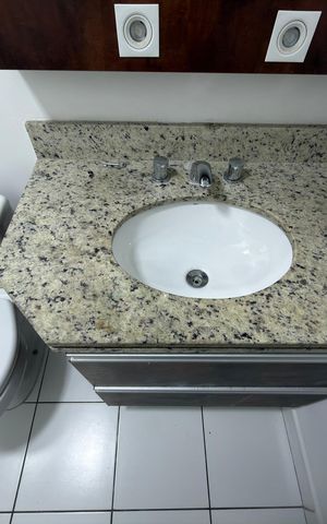 Apartamento à venda com 54m², 2 quartos e 1 vaga Apartamento à venda com 54m², 2 quartos e 1 vagaBanheiro Suíte