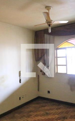 Casa à venda com 360m², 3 quartos e 4 vagas
