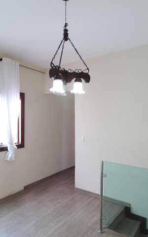 Casa para alugar com 450m², 4 quartos e 5 vagasHall