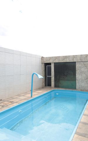 Casa para alugar com 450m², 4 quartos e 5 vagasPiscina