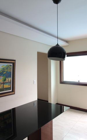 Casa para alugar com 450m², 4 quartos e 5 vagasCopa