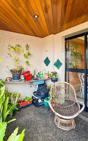 Apartamento à venda com 202m², 3 quartos e 4 vagas Apartamento à venda com 202m², 3 quartos e 4 vagasVaranda da Sala