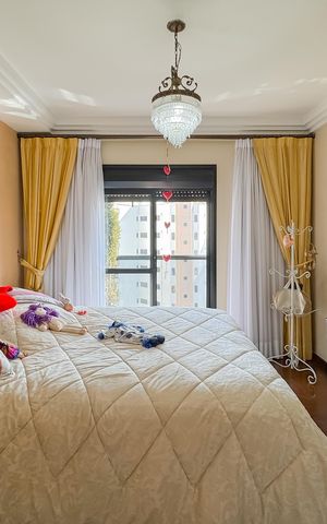 Apartamento à venda com 202m², 3 quartos e 4 vagas Apartamento à venda com 202m², 3 quartos e 4 vagasSuíte 3