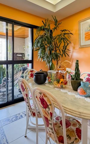 Apartamento à venda com 202m², 3 quartos e 4 vagas Apartamento à venda com 202m², 3 quartos e 4 vagasCopa