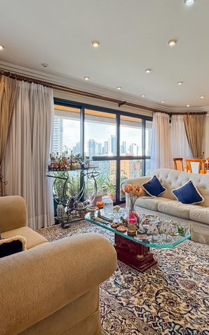 Apartamento à venda com 202m², 3 quartos e 4 vagas Apartamento à venda com 202m², 3 quartos e 4 vagasSala