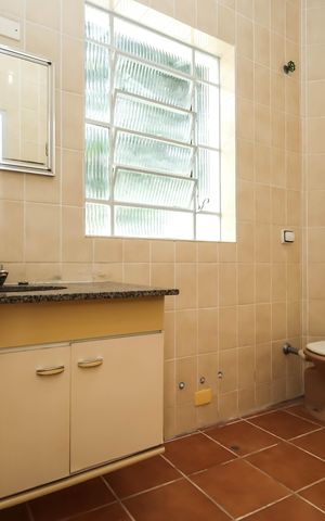 Casa para alugar com 100m², 3 quartos e 1 vagaBanheiro 1