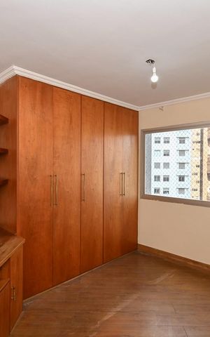 Apartamento para alugar com 198m², 4 quartos e 3 vagasQuarto 2