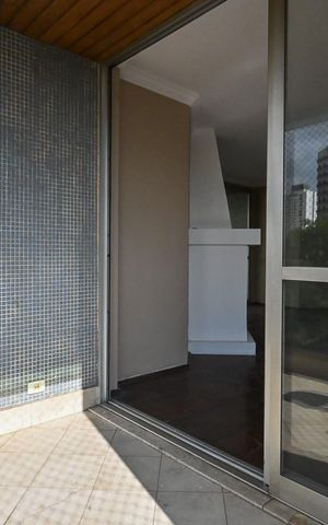 Apartamento para alugar com 198m², 4 quartos e 3 vagasVaranda 1