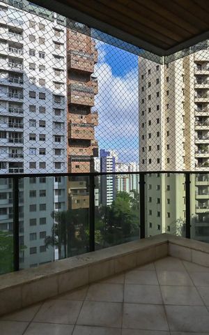 Apartamento para alugar com 198m², 4 quartos e 3 vagasVaranda 2