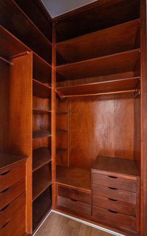 Apartamento à venda com 196m², 6 quartos e 3 vagas Apartamento à venda com 196m², 6 quartos e 3 vagasSuíte 3