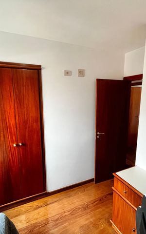 Apartamento à venda com 119m², 3 quartos e 3 vagas Apartamento à venda com 119m², 3 quartos e 3 vagasQuarto 2 / Escritório