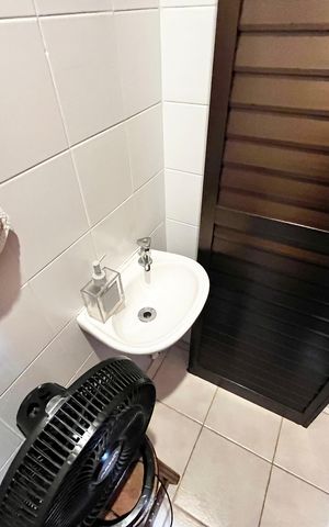 Apartamento à venda com 119m², 3 quartos e 3 vagas Apartamento à venda com 119m², 3 quartos e 3 vagasBanheiro de serviço