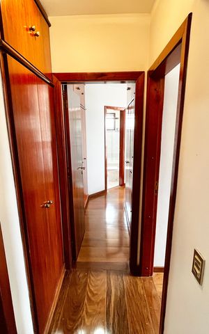 Apartamento à venda com 119m², 3 quartos e 3 vagas Apartamento à venda com 119m², 3 quartos e 3 vagasCorredor