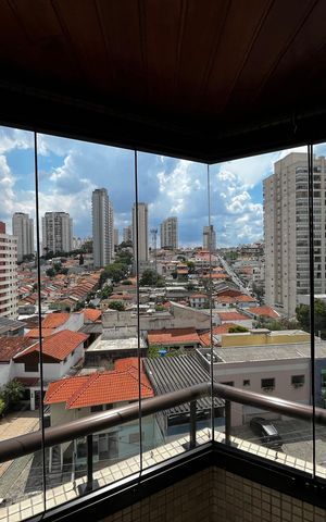 Apartamento à venda com 119m², 3 quartos e 3 vagas Apartamento à venda com 119m², 3 quartos e 3 vagasVaranda da Suíte