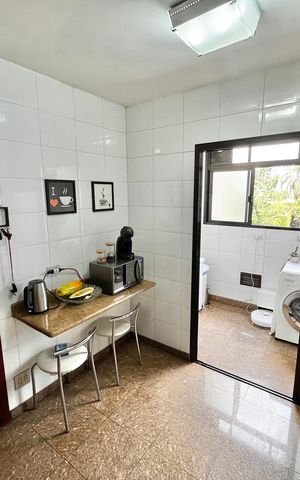 Apartamento à venda com 119m², 3 quartos e 3 vagas Apartamento à venda com 119m², 3 quartos e 3 vagasCozinha