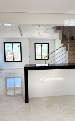 Casa à venda com 170m², 3 quartos e 4 vagas