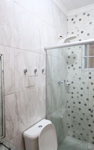 Casa à venda com 151m², 4 quartos e 2 vagasBanheiro da Suíte 