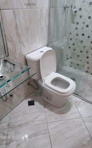 Casa à venda com 151m², 4 quartos e 2 vagasBanheiro da Suíte 