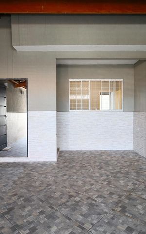 Casa à venda com 151m², 4 quartos e 2 vagasGaragem