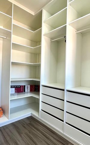 Apartamento à venda com 65m², 2 quartos e 1 vaga Apartamento à venda com 65m², 2 quartos e 1 vagaCloset da Suíte