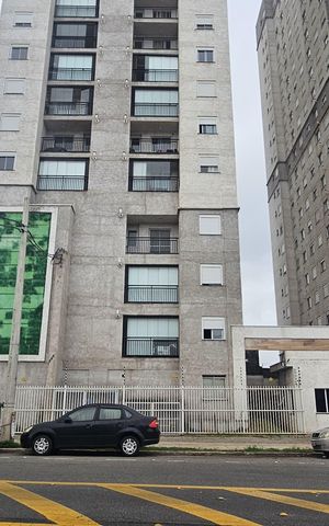 Apartamento para alugar com 38m², 2 quartos e 1 vaga Apartamento para alugar com 38m², 2 quartos e 1 vagaFachada do condomínio - Placa instalada na fachada do condomínio - Código da placa: YIXW-1185