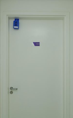 Apartamento para alugar com 38m², 2 quartos e 1 vagaÁrea comum - Saguão do andar - Lockbox instalada na porta do imóvel