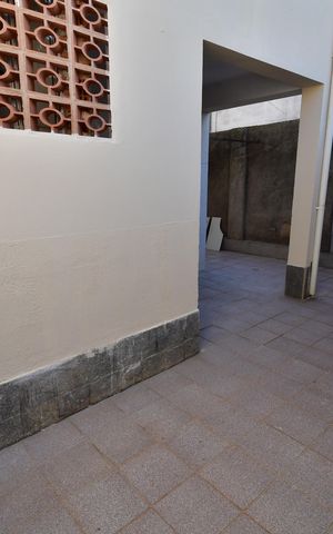 Casa à venda com 325m², 6 quartos e 3 vagasÁrea de Serviço