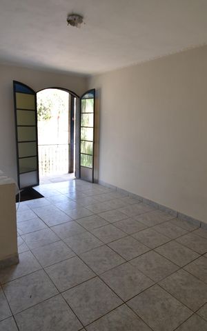 Casa à venda com 325m², 6 quartos e 3 vagasSala 2