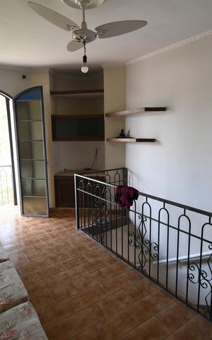 Casa à venda com 325m², 6 quartos e 3 vagasSala 2 - Casa 2
