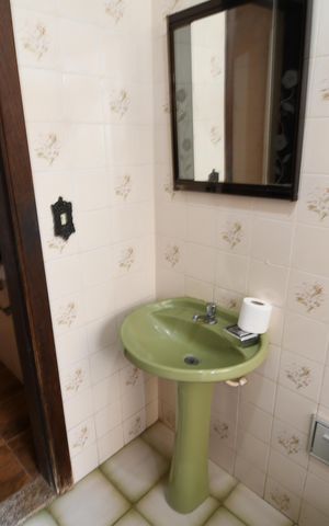 Casa à venda com 325m², 6 quartos e 3 vagasBanheiro 1 - Casa 2