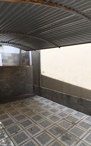 Casa à venda com 325m², 6 quartos e 3 vagasGaragem