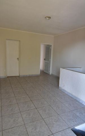 Casa à venda com 325m², 6 quartos e 3 vagasSala 2