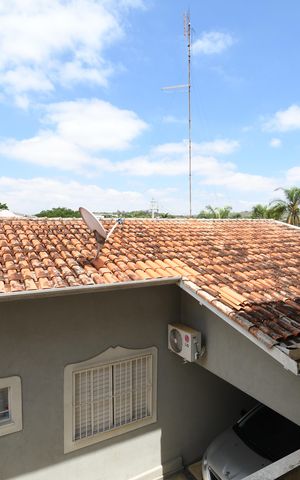 Casa à venda com 325m², 6 quartos e 3 vagasQuarto 1Vista - Casa 2 